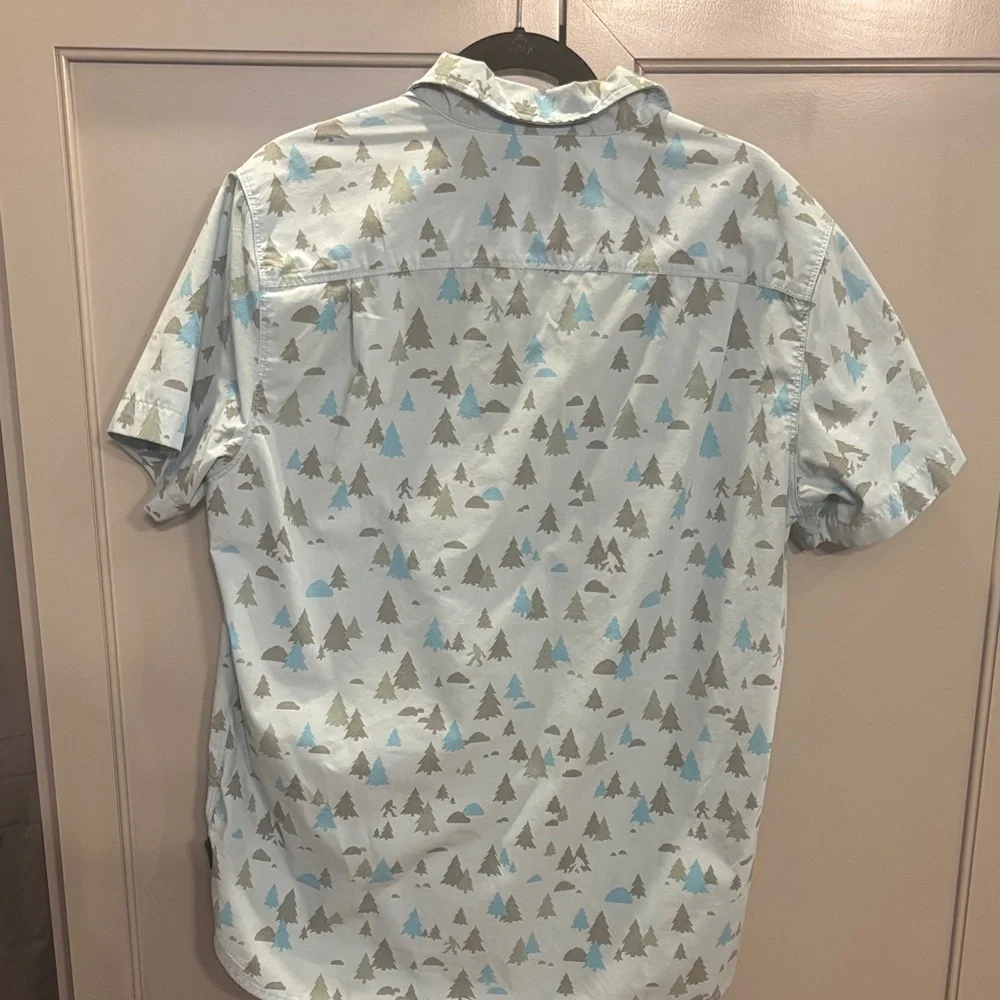The NORTH FACE Pursuit Shirt Button Up Short Sleeve Sasquatch Large Mens